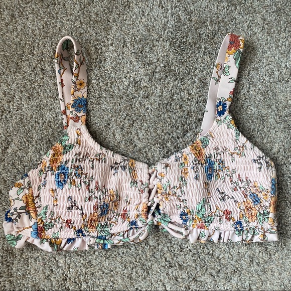 Floral bikini top - Picture 1 of 8